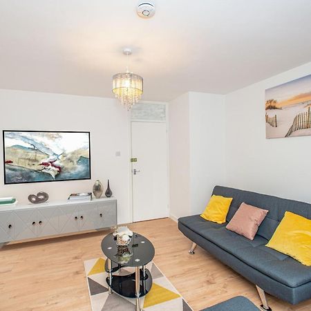 Stunning Four Bedroom House Close To Excel, O2 & Central London With Free Parking Εξωτερικό φωτογραφία
