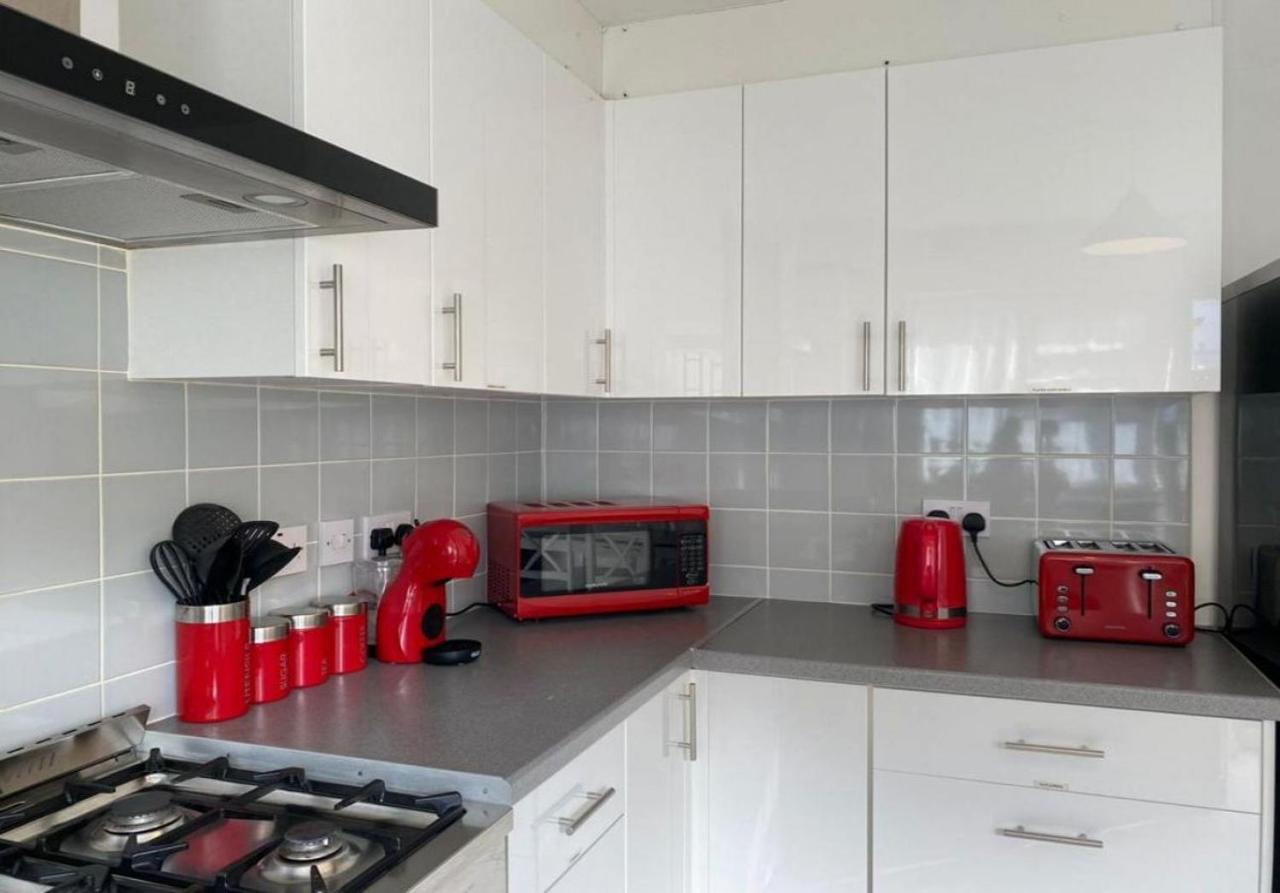 Stunning Four Bedroom House Close To Excel, O2 & Central London With Free Parking Εξωτερικό φωτογραφία