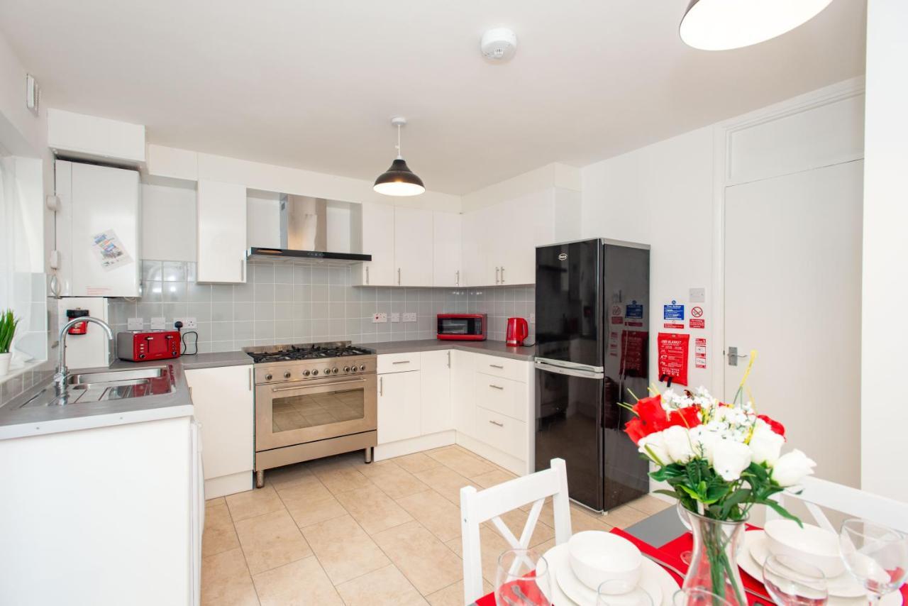 Stunning Four Bedroom House Close To Excel, O2 & Central London With Free Parking Εξωτερικό φωτογραφία